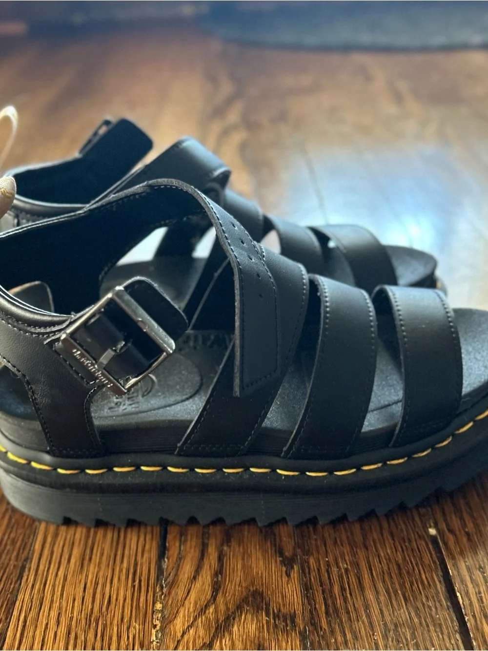 Dr. Martens women’s size
